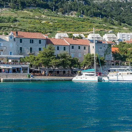 Apartments Santo Bol Zimmer foto