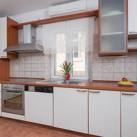 Apartments Santo Bol Zimmer foto